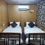 Container Suite (Triple Beds)